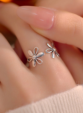 新款S925银博主ins镂空花朵戒指