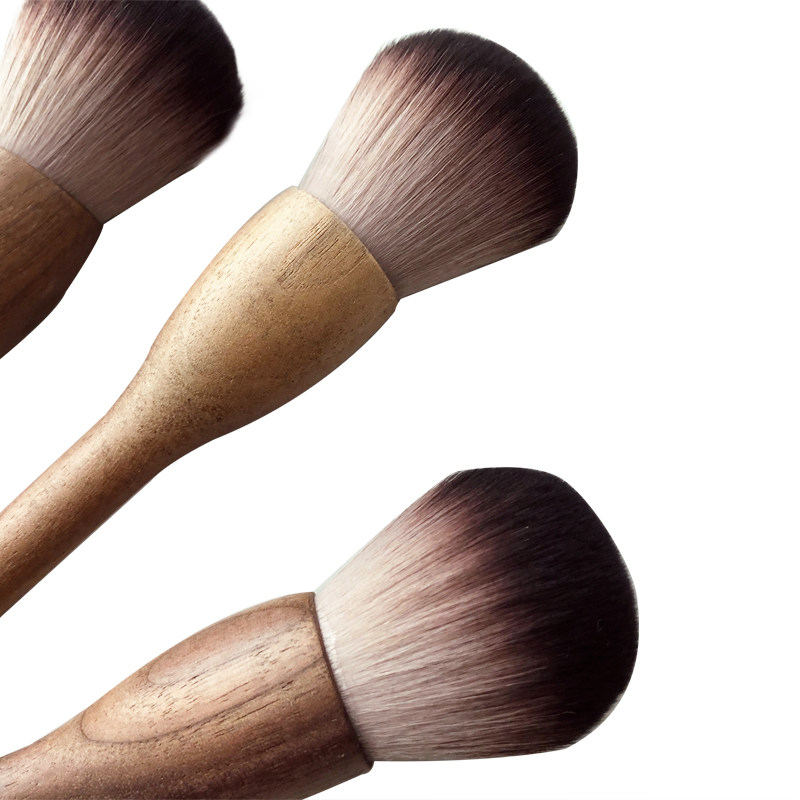 【LOUYIKI】复古实木美甲粉尘刷高级蓬松软毛清理指甲粉尘工具刷,淘宝优惠券,粉丝福利购,淘宝优惠卷