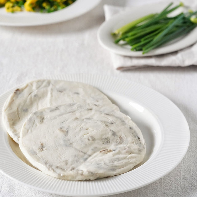 Butter scallion pancake, prune pancake, original whole wheat hand pancake, butter spinach pancake, purple potato pancake, convenient breakfast