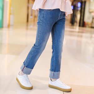 丫逗女童牛仔裤2020新款韩版小女孩修身潮流直筒裤中大童时尚长裤