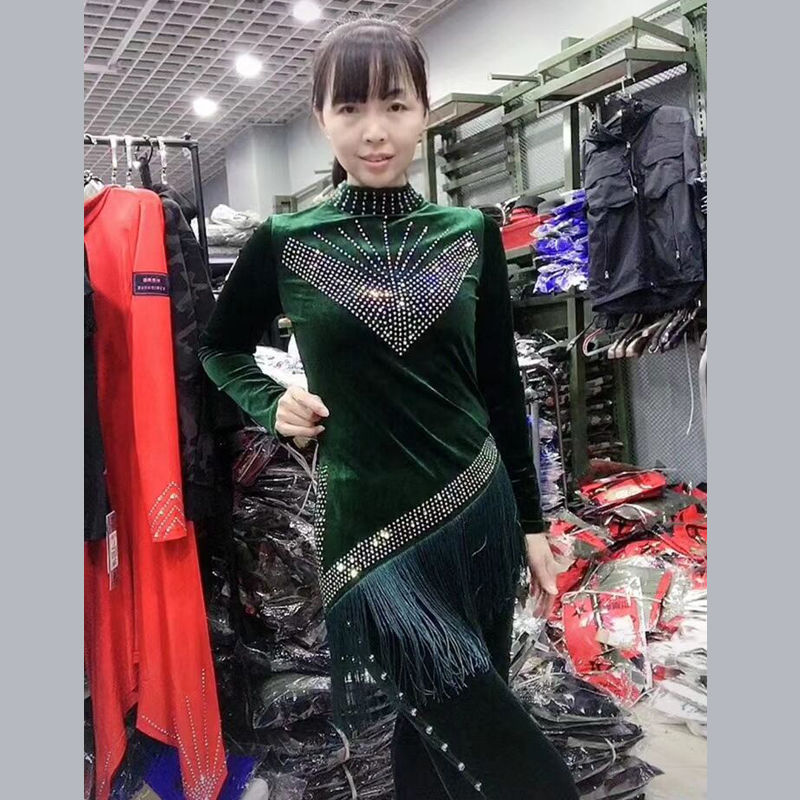 新款吉特巴舞蹈服装女秋冬金丝绒镶钻拉丁舞套装不不果果水兵舞服