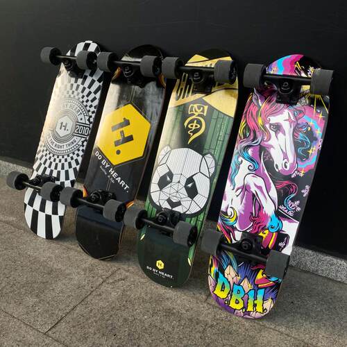 BZSKATE大鱼板代步刷街初学者儿童成人专业四轮小鱼DBH不止滑板 - 图2