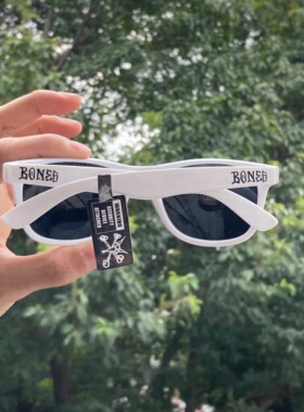 太阳镜防紫外线不止滑板