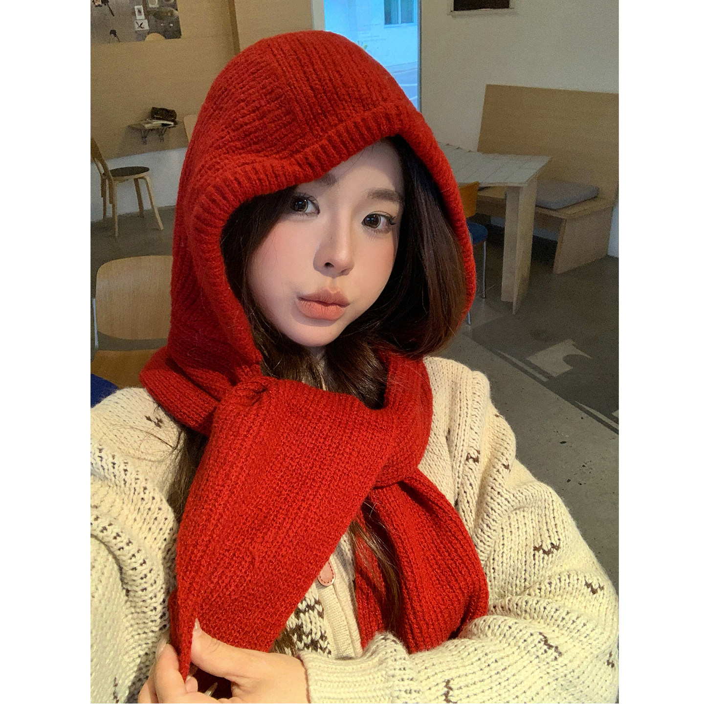 红色氛围感巴拉克拉法帽子女秋冬季保暖百搭帽子围巾一体连帽围脖,淘宝优惠券,粉丝福利购,淘宝优惠卷