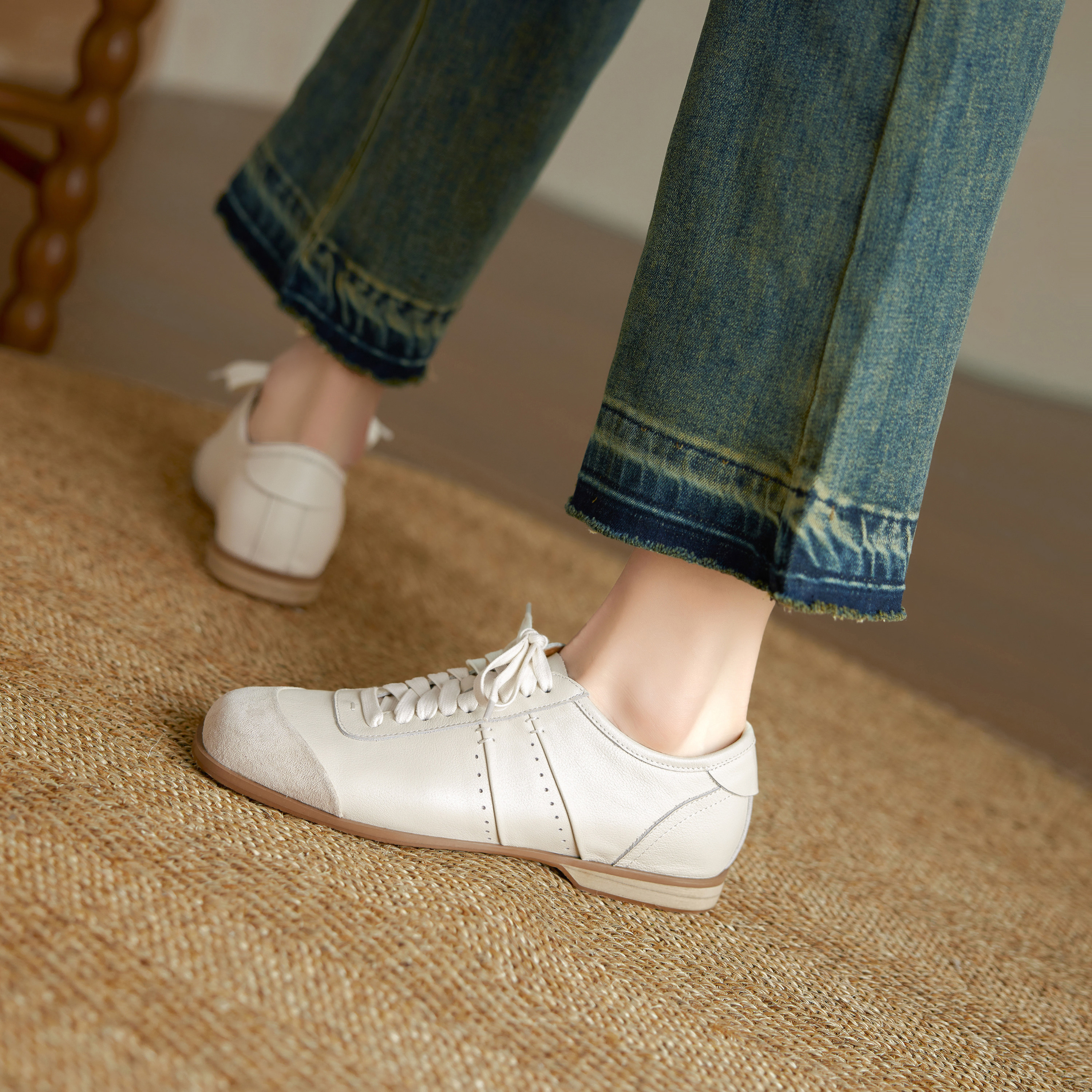 lorem香港 26春季新款德训鞋平跟方头系带简约百搭深口休闲小皮鞋,淘宝优惠券,粉丝福利购,淘宝优惠卷