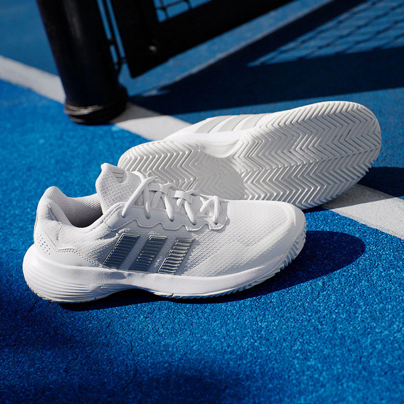 阿迪达斯女鞋2026春季新款GAMECOURT 2 W 舒适透气网球训练运动鞋,淘宝优惠券,粉丝福利购,淘宝优惠卷