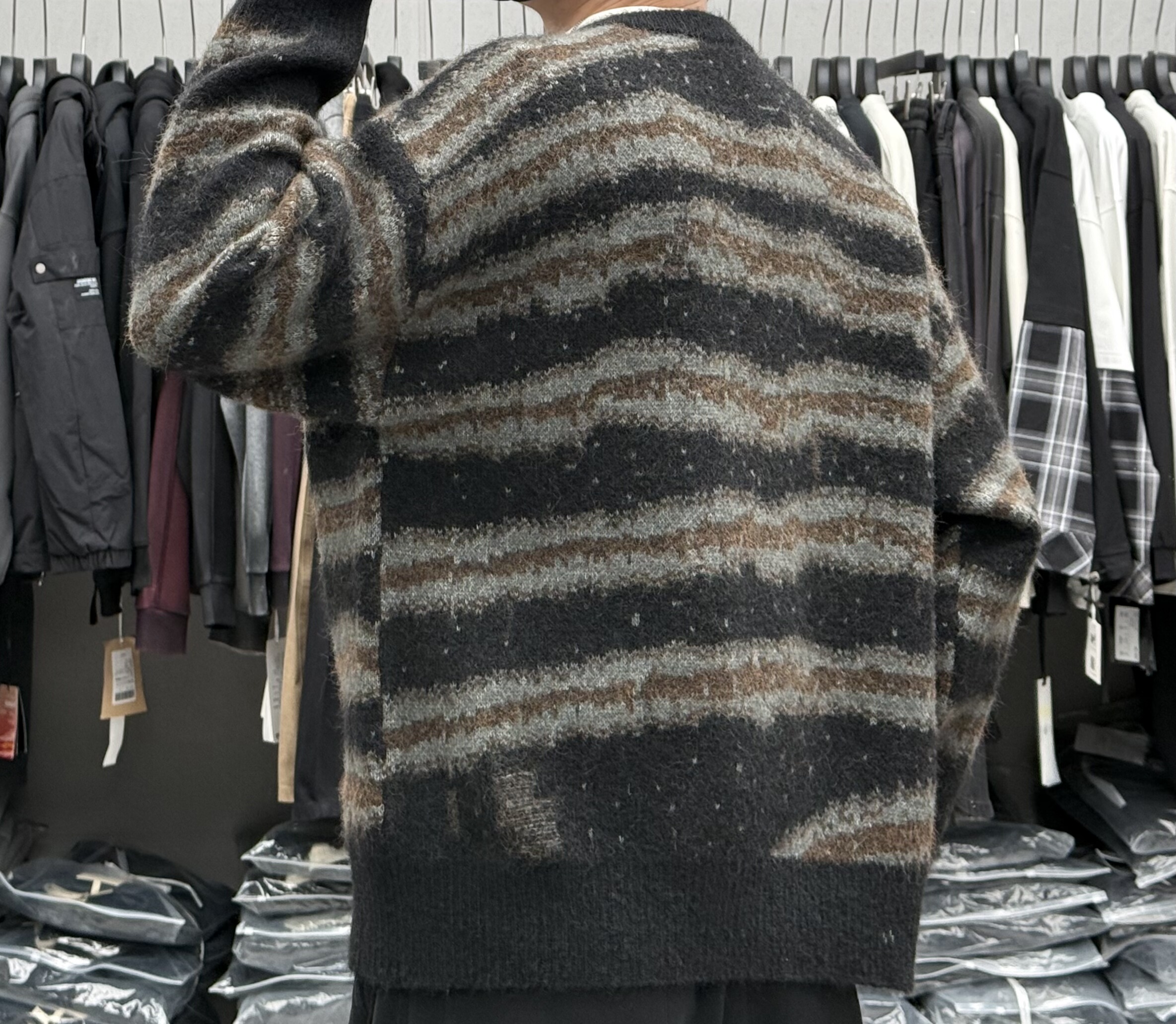 美式复古撞色条纹圆领毛衣男冬季慵懒风宽松百搭保暖羊毛针织衫潮,淘宝优惠券,粉丝福利购,淘宝优惠卷