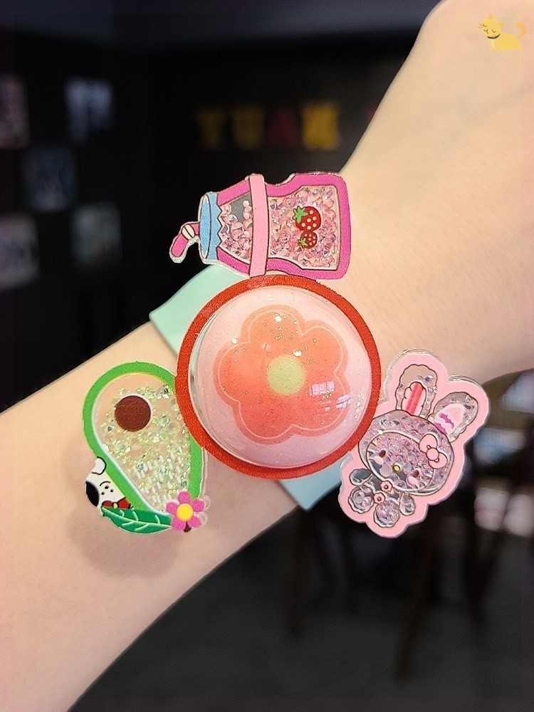 新发光旋转水果带灯转动啪啪圈手镯 木之澜手链