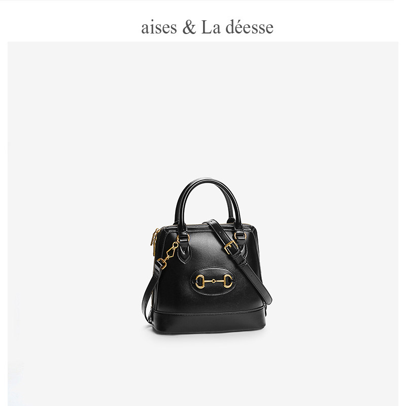 2020新款斜跨手提潮流百搭贝壳包 爱瑟斯女士包袋