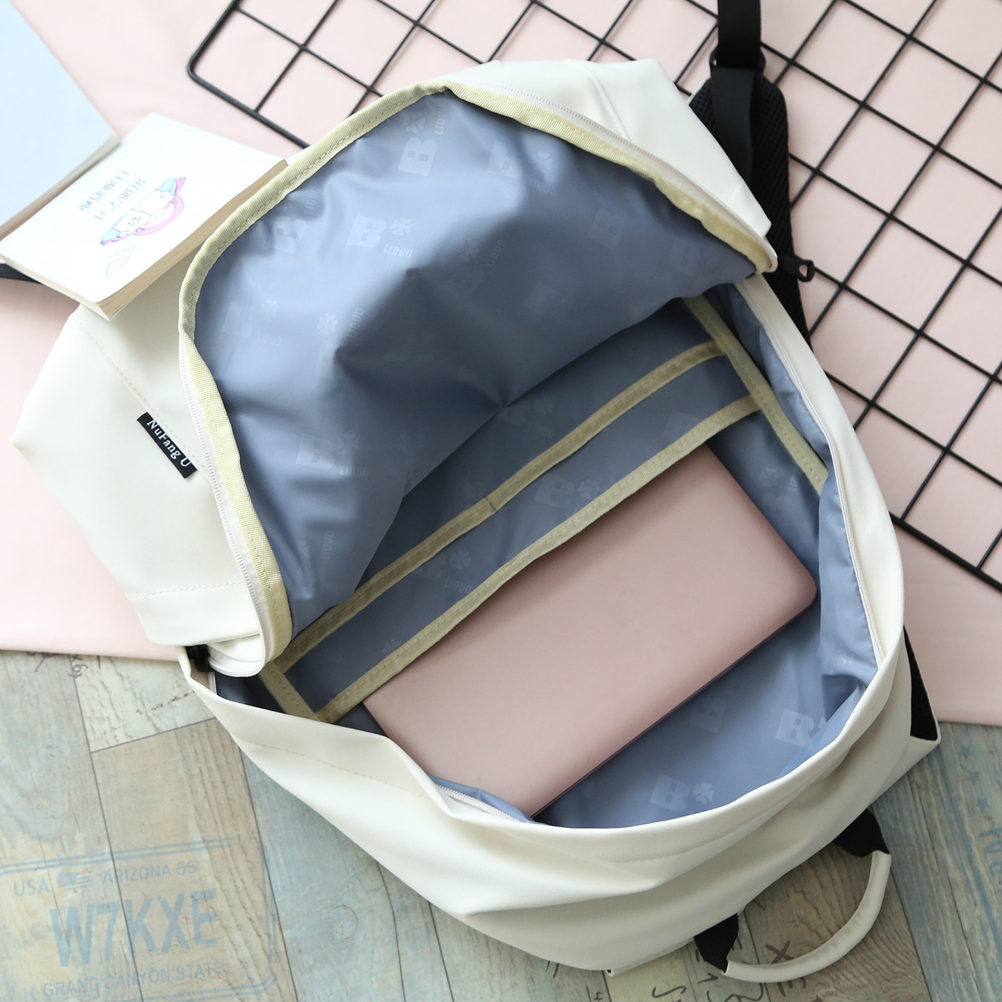 NR轻便大容量双肩包女书包初中女生大学生男登山包旅游双肩背包,淘宝优惠券,粉丝福利购,淘宝优惠卷