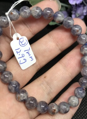 天然堇青石内含少量草莓手串