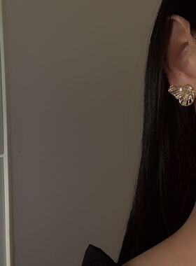 立体蝴蝶耳环镀金925银针复古女