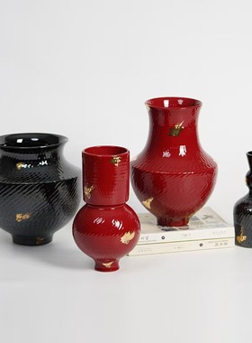 手工跳刀纹金箔描金红色陶瓷花瓶摆件民宿酒店客厅婚庆餐桌插花器