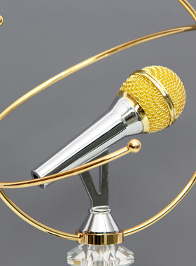 现代创意话筒礼品奖品摆件唱歌比赛颁奖奖杯羽毛球酒柜装饰品摆件