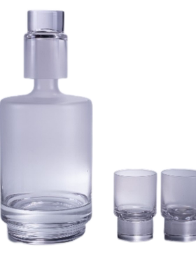 现代轻奢简约艺术玻璃醒酒器组合样板间水吧台红酒洋酒器装饰品