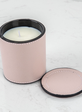 现代简约Bagnara 皮革大豆蜡香薰蜡烛样板间卫生间床头柜装饰摆件