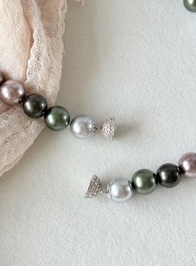 张子枫同款美拉德混彩珍珠项链女