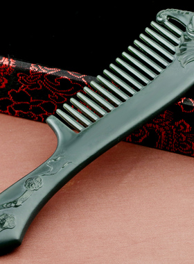 新疆和田玉梳子天然青玉结婚大象