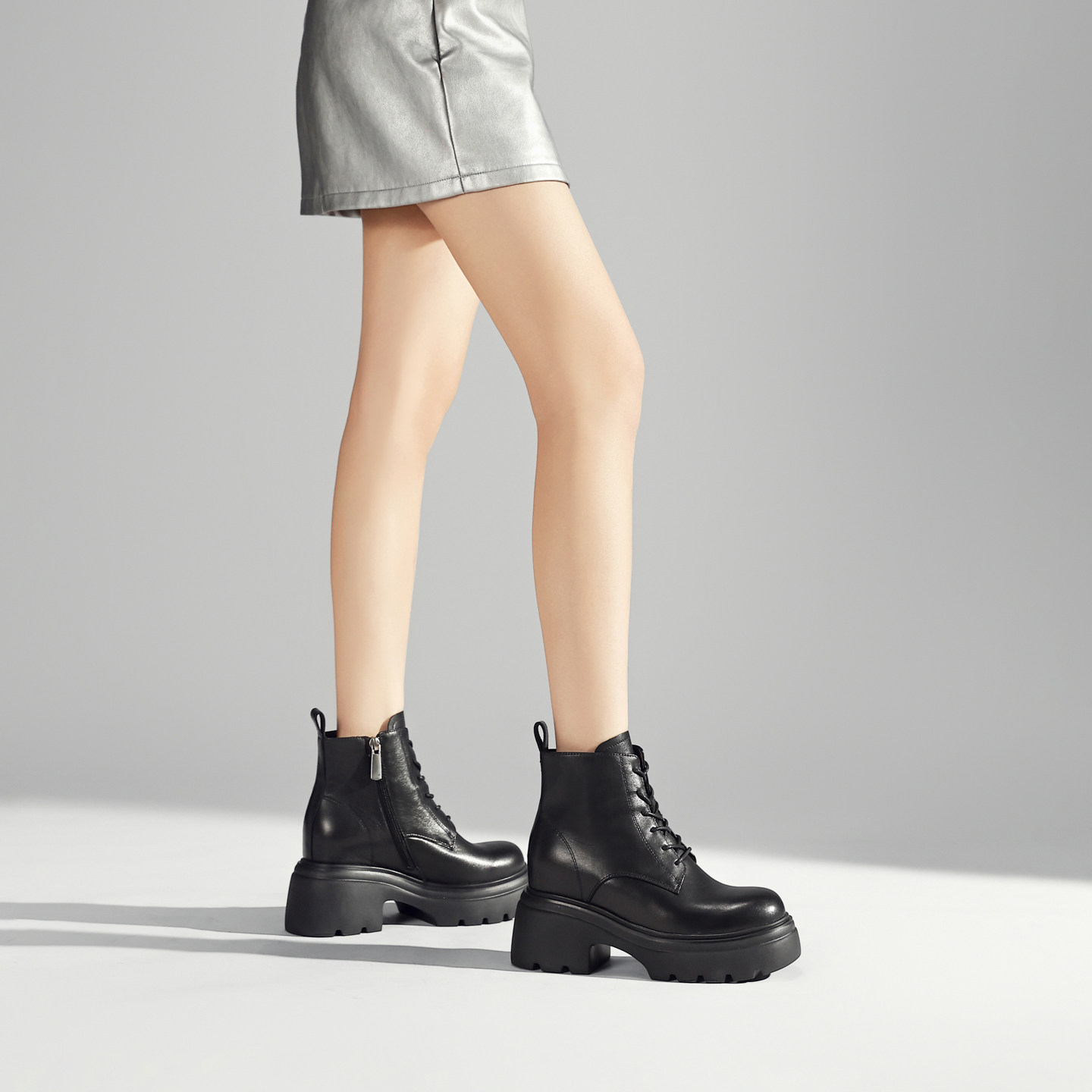 2025秋冬新款百搭马丁靴女小码313233增高8.5cm真皮裸靴厚底短靴,淘宝优惠券,粉丝福利购,淘宝优惠卷