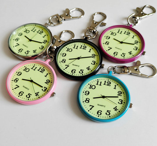 清晰大数字夜光护士表钥匙扣挂表考试用学生进场公务员怀表老人表