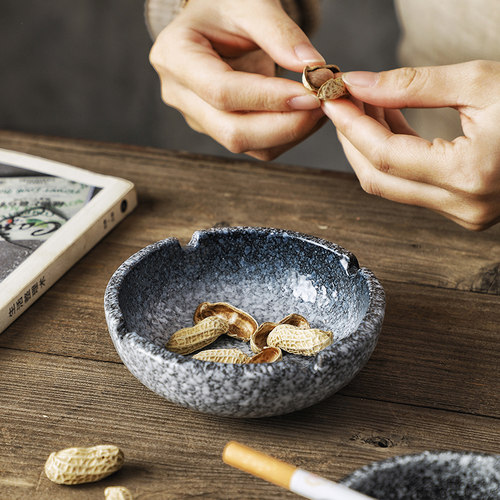 日式烟灰缸陶瓷办公室烟缸家用茶几复古餐厅烟碟小号茶桌配件 - 图0