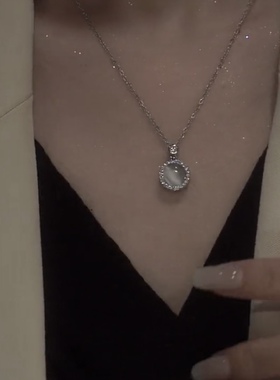 S925纯银可旋转猫眼石女镶钻项链