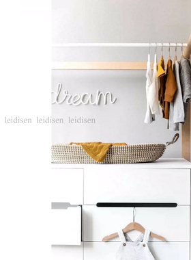 样板房衣帽间男孩儿童房衣柜