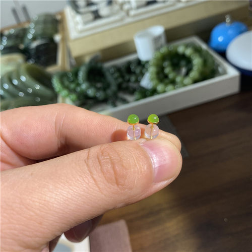 精工定制款 天然碧玉18K金镶嵌耳钉 女款玉石简约气质款耳饰礼物 - 图3