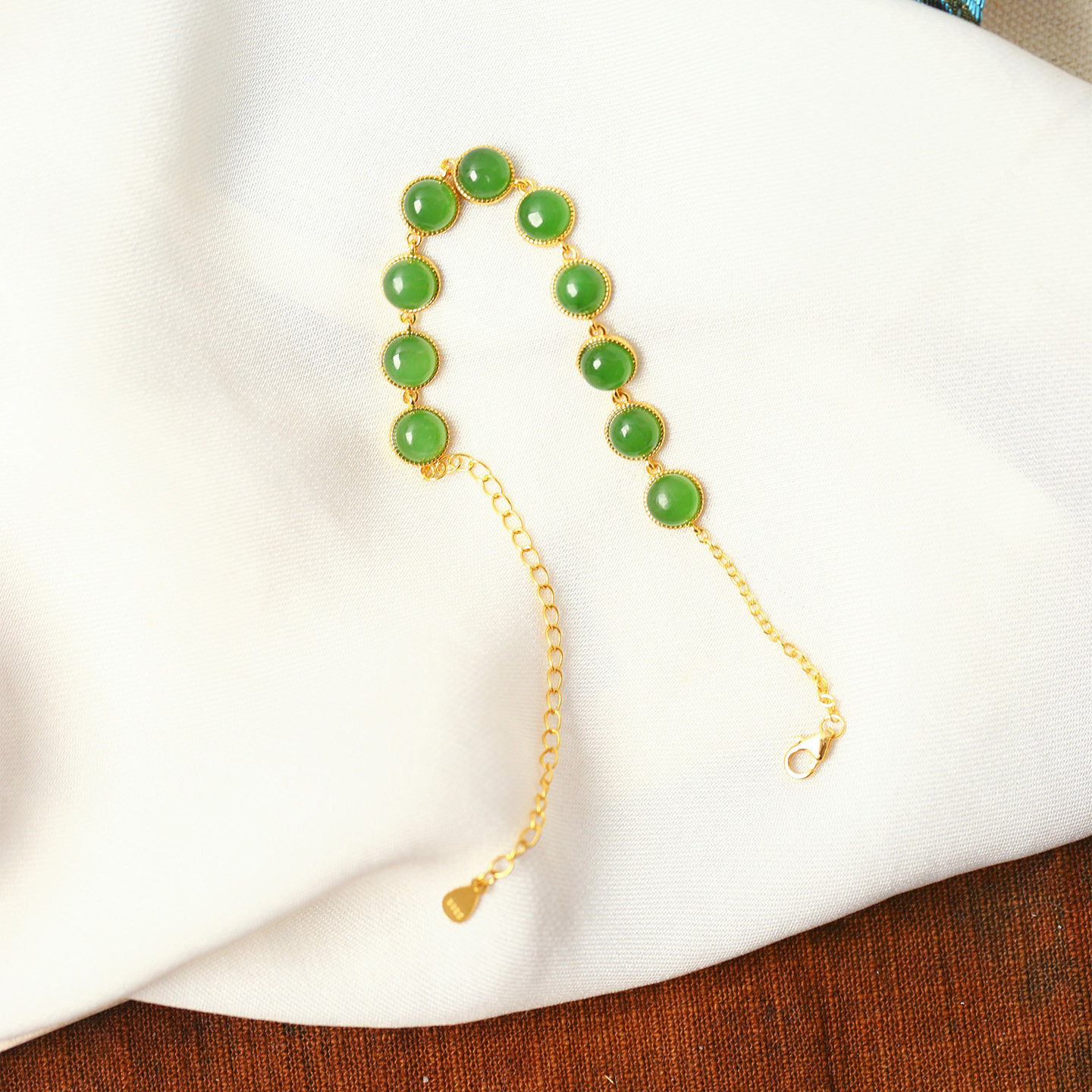 天然碧玉冰绿蛋面纯银镶嵌款手链吊坠戒指耳钉套装 女款玉石饰品,淘宝优惠券,粉丝福利购,淘宝优惠卷