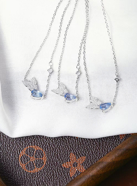 精品彩宝天然蓝萤石纯银镶嵌款吊坠 女款水晶银镶嵌彩宝饰品