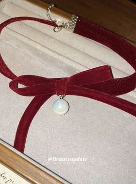 新款植绒蝴蝶结珍珠项链精致优雅气质百搭锁骨链设计感小众项饰女