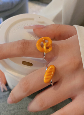 精致牛角包菠萝包碱水结抽拉手链女小众设计感时尚百搭手环手饰