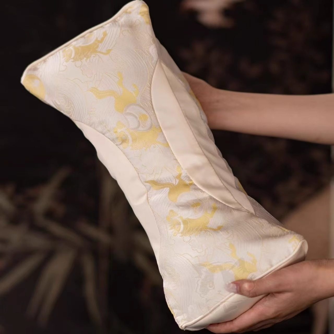 盐掌柜锦缎花草枕九草植物养脖养肤丝滑越睡越舒服夏日睡眠枕头,淘宝优惠券,粉丝福利购,淘宝优惠卷