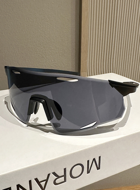 男女通用大框运动骑行太阳眼镜