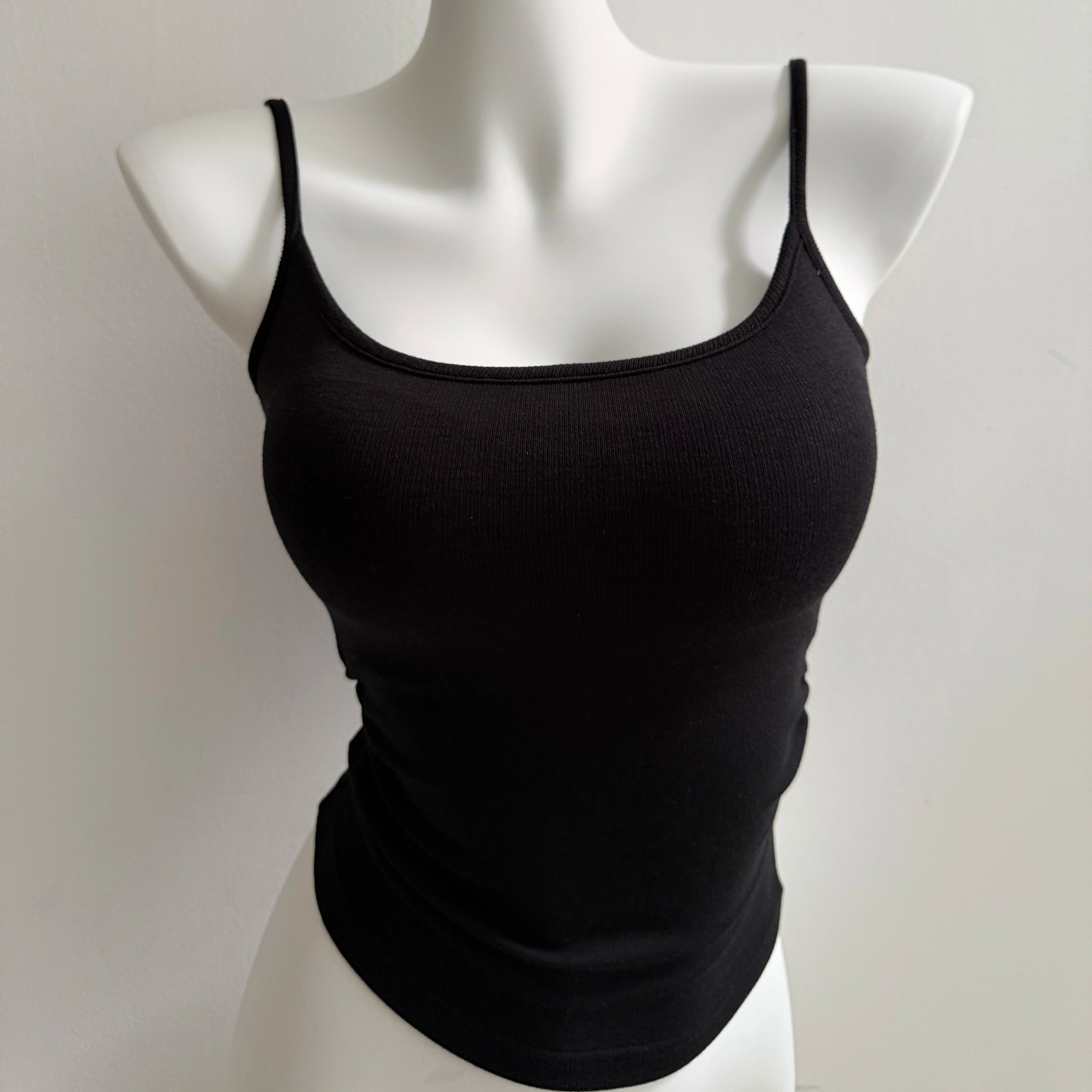 一体式！基本款百搭神器聚拢遮副乳吊带背心上衣女修身显瘦打底衫 - 图3