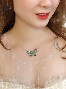 蝴蝶吊坠项链女 原创小众设计感手工珐琅锁骨链