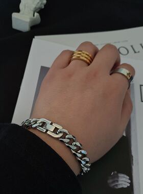 欧美嘻哈冷淡风钛钢朋克复古手链