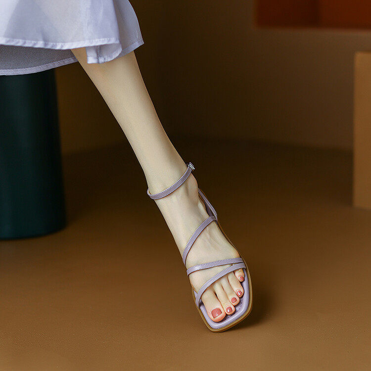 33/40大小码简约细带基础款方头露趾一字扣带平底紫色牛皮凉鞋女,淘宝优惠券,粉丝福利购,淘宝优惠卷