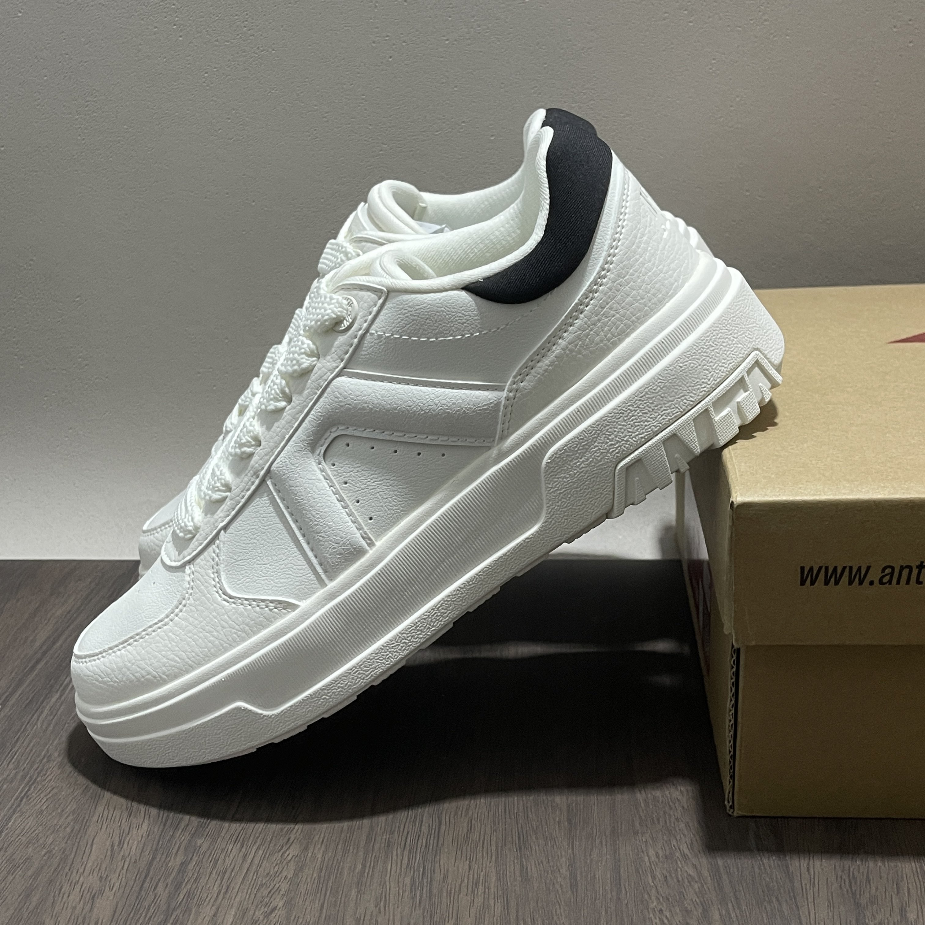 安踏 24秋冬款休闲百搭革面 厚底增高 运动休闲男板鞋112438071S,淘宝优惠券,粉丝福利购,淘宝优惠卷