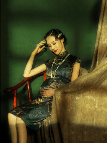 2021新款复古中国风老上海孕妇妈咪艺术拍照旗袍写真影楼主题服装 - 图0