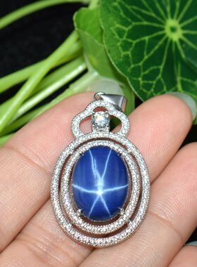 纯银镀18k椭圆形蓝宝石项链坠