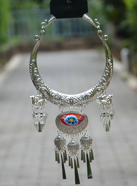 中国民族风特色少数民族彝族景颇族老绣银饰高档项链舞蹈演出配饰