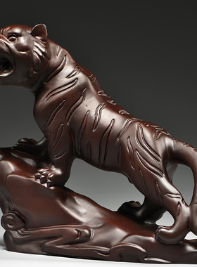 黑檀木雕老虎摆件实木质上山虎生肖工艺品家居办公桌面装饰工艺品