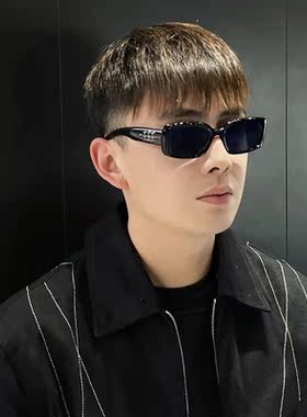复古方形铆钉黑色墨镜