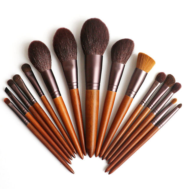 2 free shipping log color animal wool makeup brushes