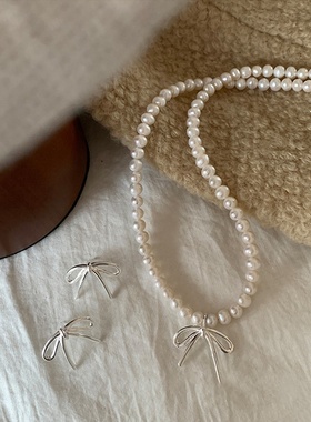 轻奢小众感蝴蝶结吊坠珍珠项链女复古优雅百搭颈链锁骨链