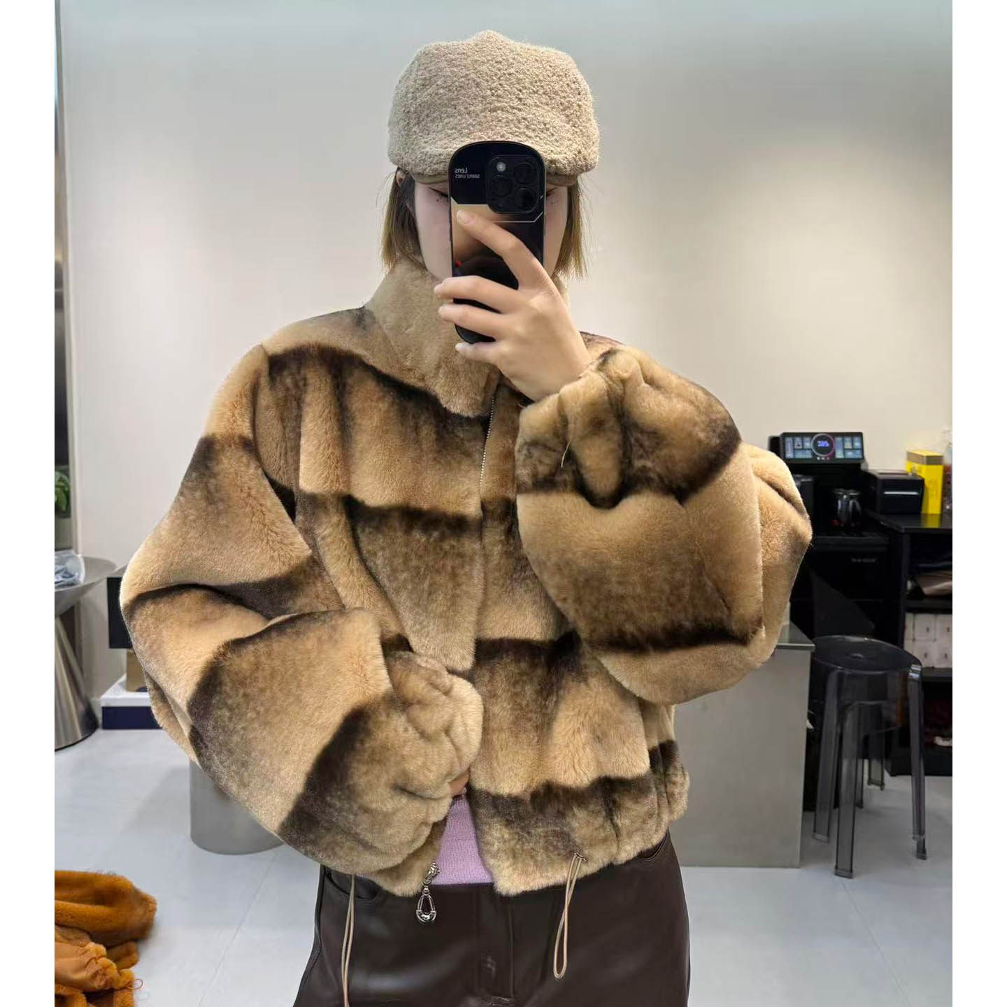 仿貂绒皮毛一体外套女短款皮草立领灯笼袖宽松感上衣冬季新款,淘宝优惠券,粉丝福利购,淘宝优惠卷