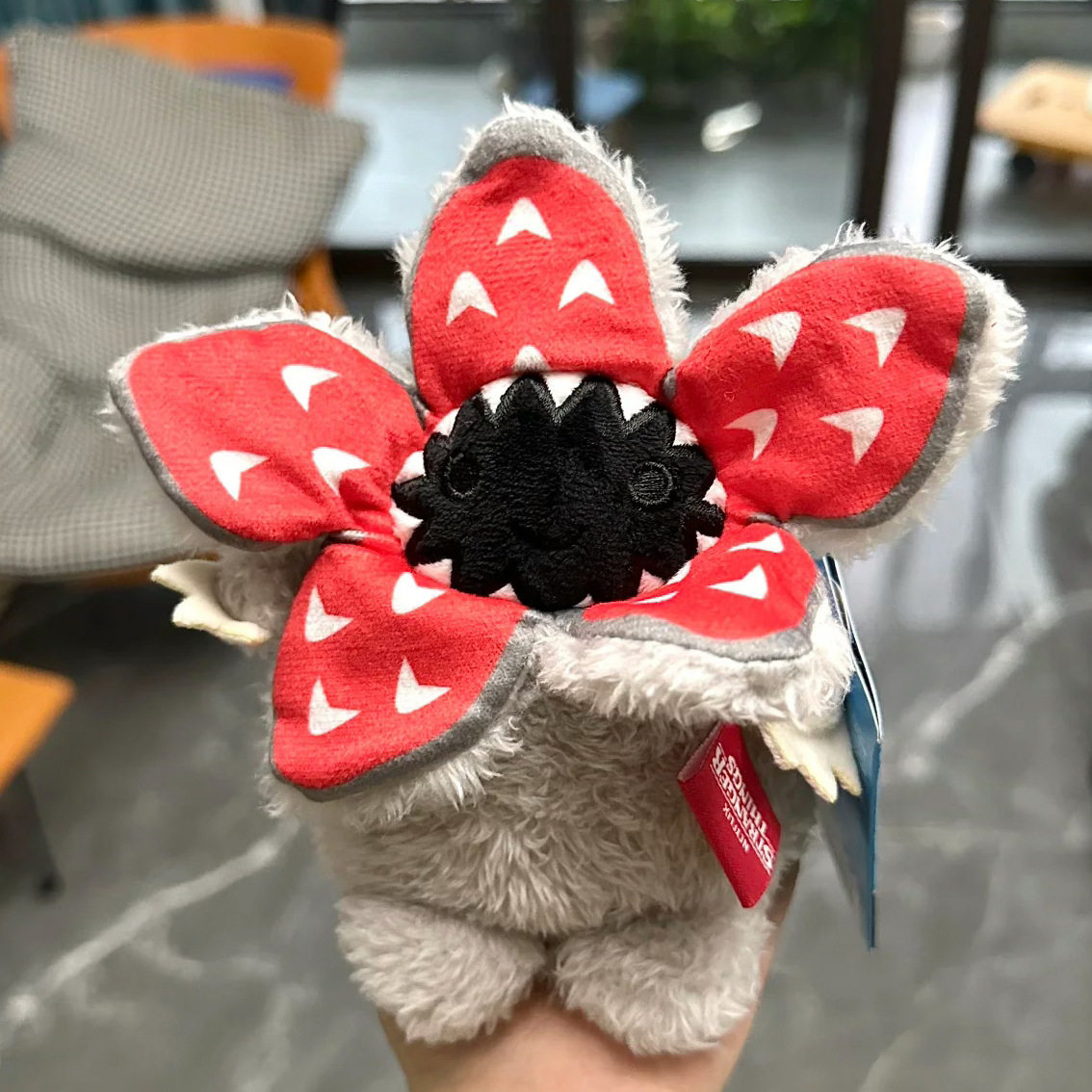 Stranger Things Demogorgon周边毛绒玩偶食人花公仔,淘宝优惠券,粉丝福利购,淘宝优惠卷