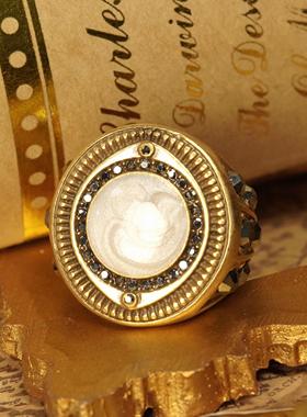 《米兰奶奶》复古港风戒指女高级食指戒哥特风米兰集市老物件稀有