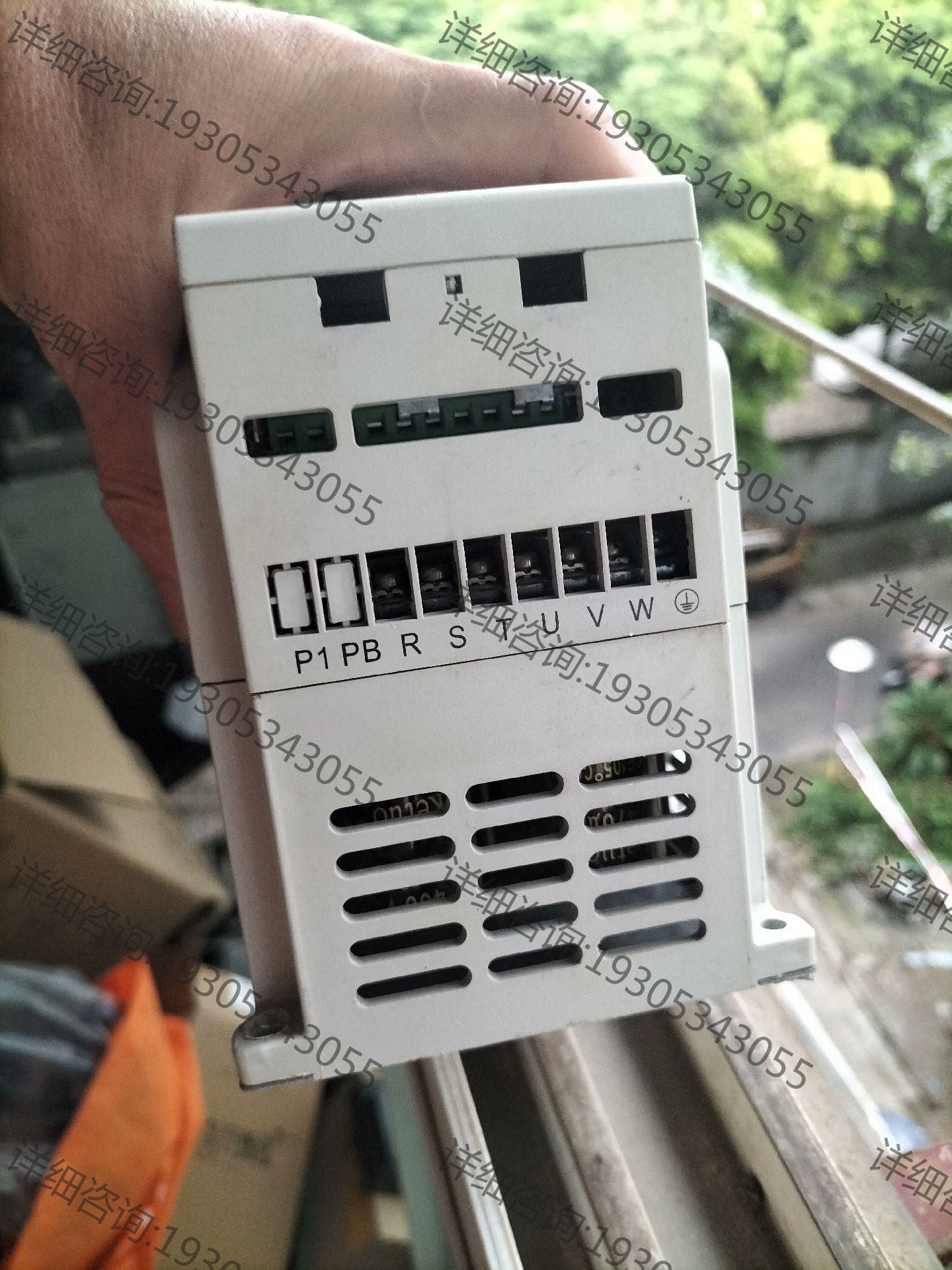 1.5kw意匠AFI变频器,功能包好外观漂亮较新实物图. - 图0